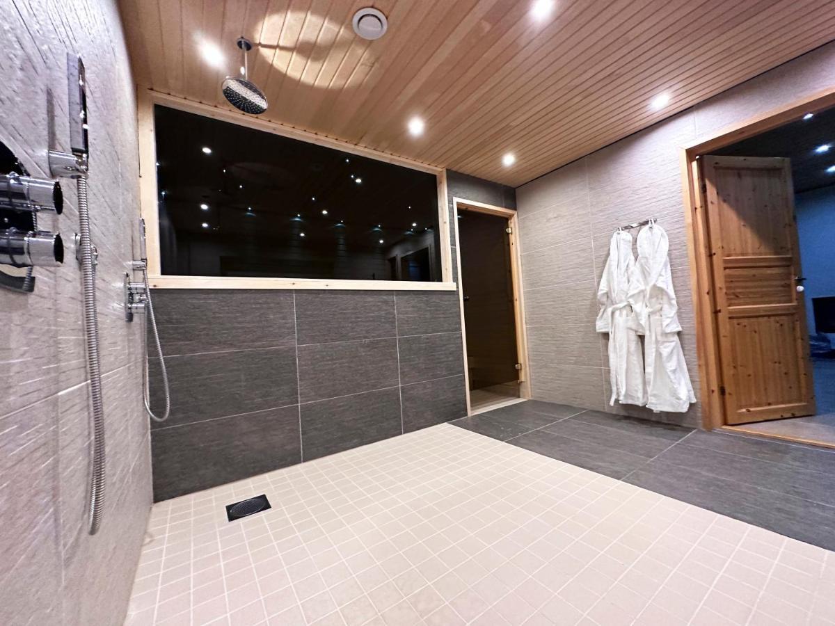 Linnunvilla With Sauna Rovaniemi Eksteriør billede